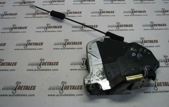 Lexus RX 300 Front door lock 