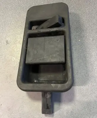 Iveco Daily 35 - 40.10 Rear door interior handle 14525