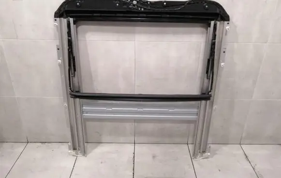 Mercedes-Benz C W204 Sunroof frame A2047800429