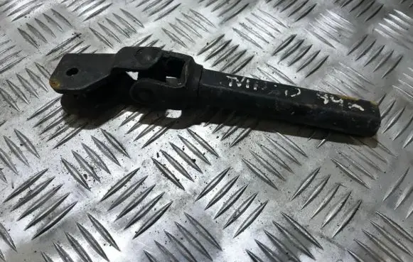 Renault Twingo I Steering column universal joint