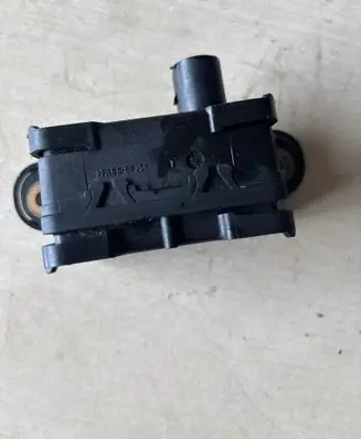 Volkswagen Touareg I ESP acceleration yaw rate sensor 7H0907652A DD78A19Y0F 10170103673