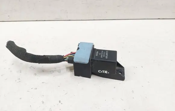 Citroen C-Crosser Glow plug pre-heat relay 51252002 9640469680