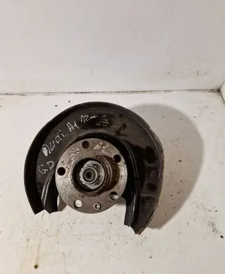 Rear wheel hub