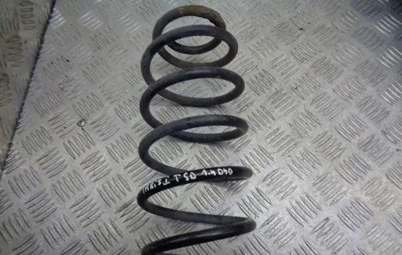 Toyota Yaris Rear coil spring