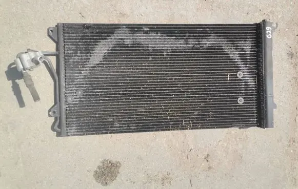 Audi Q7 4L A/C cooling radiator (condenser) 4L0260401A M9118001