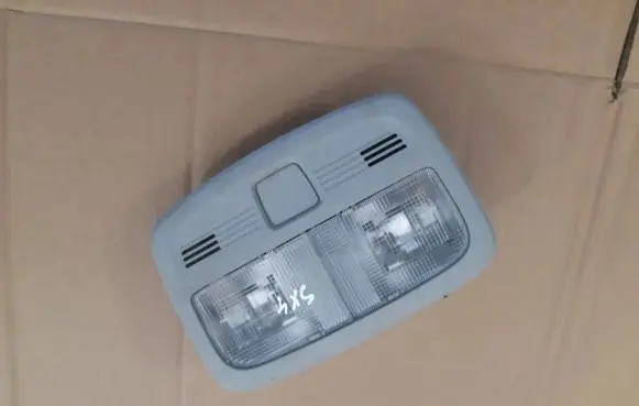 Suzuki SX4 S-Cross Headlining lighting console trim 