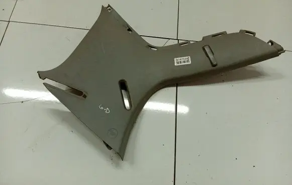 Toyota Yaris (D) pillar trim (bottom) 624710D140 62471-0D140