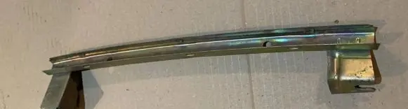 Mercedes-Benz W123 Rear door windshield rail 