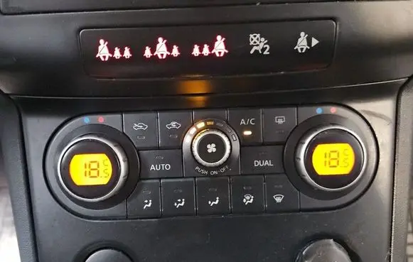Nissan Qashqai Climate control/heater control trim 27500JD40C IMPRK1558100