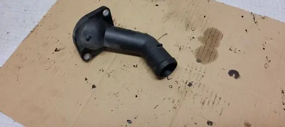 Volkswagen Transporter - Caravelle T5 Engine coolant pipe/hose 038121121D