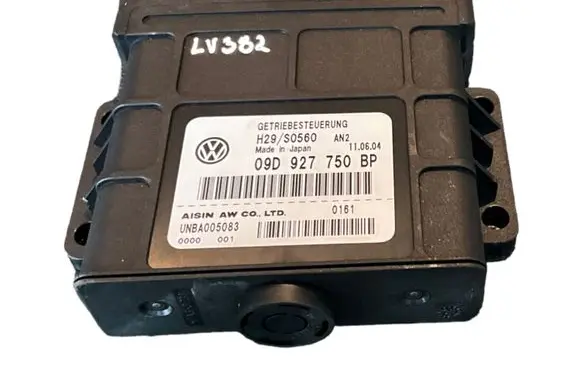 Volkswagen Touareg I Gearbox control unit/module 09D927750BP H29S0560 UNBA005083