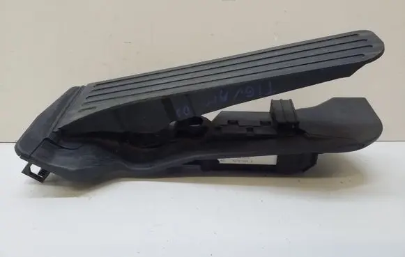 Volkswagen Tiguan Accelerator throttle pedal 6PV008890 1K2721503K 6PV00889010
