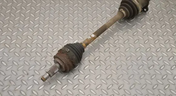 Suzuki Grand Vitara II Front driveshaft