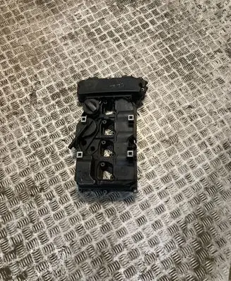 Mercedes-Benz CLK A209 C209 Rocker cam cover 2710101030 A2710101030