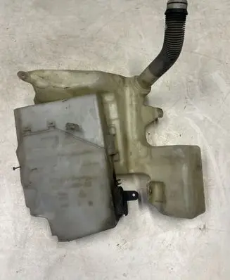 Ford S-MAX Windshield washer fluid reservoir/tank 6M2117B613AE 6M2113K153AF