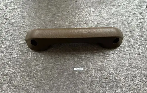 Mitsubishi Pajero Rear door interior handle MB743092