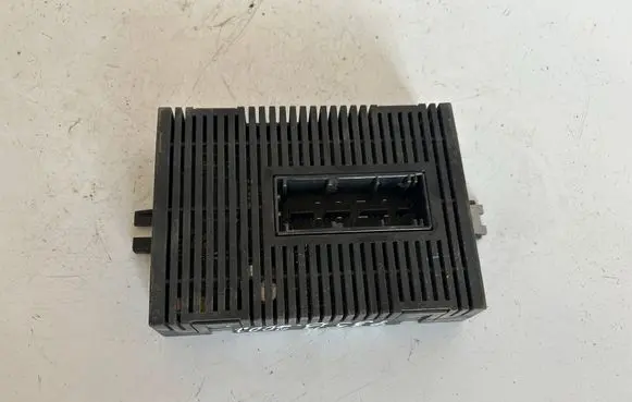 BMW 7 E65 E66 Light module LCM 6922663