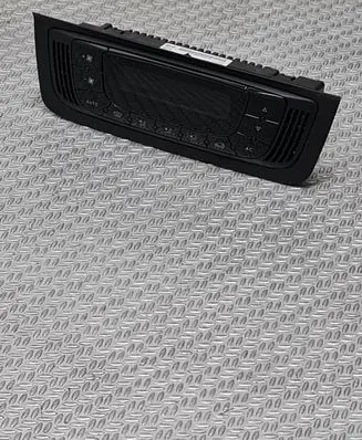 Seat Ibiza IV (6J,6P) Climate control unit 6J0820043D 10032017 31016000