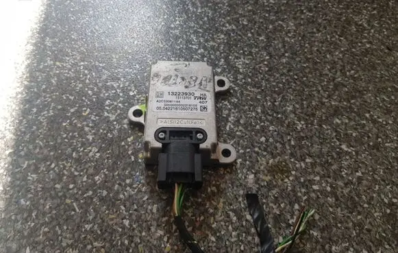 Opel Vectra C ESP acceleration yaw rate sensor 13223930