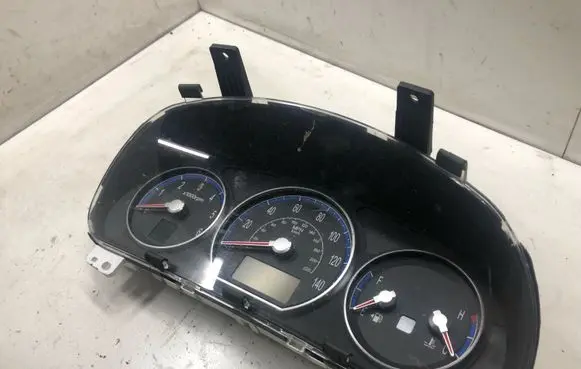 Hyundai Santa Fe Speedometer (instrument cluster) 940012B390