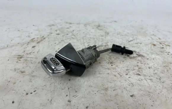 Audi A8 S8 D4 4H Front door lock (next to the handle) 4H1837167A