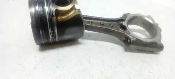 Opel Astra J Piston with connecting rod