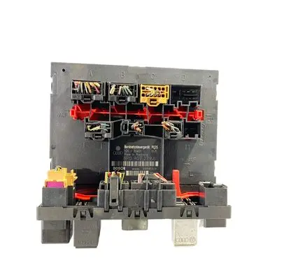 Audi A3 S3 8P Comfort/convenience module 8P0907279A