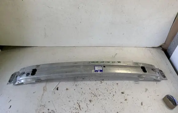 Volvo S60 Front bumper support beam 