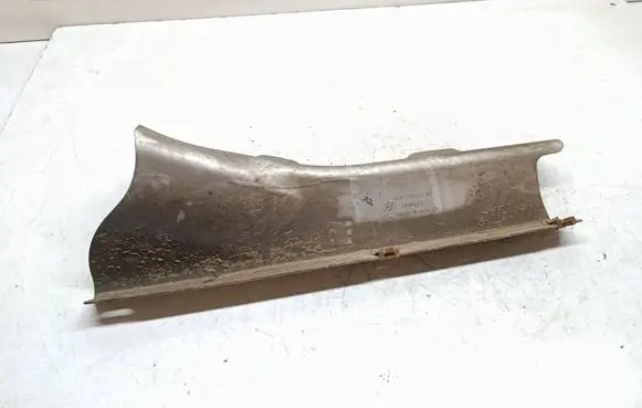 BMW 5 F10 F11 Heat shield in engine bay 7185204 51487185204