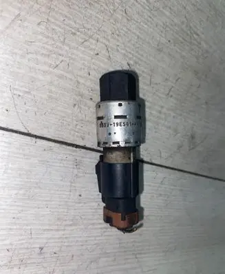 Air conditioning (A/C) pressure sensor