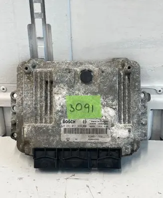 Opel Movano A Engine control unit/module 0281011940 8200442263
