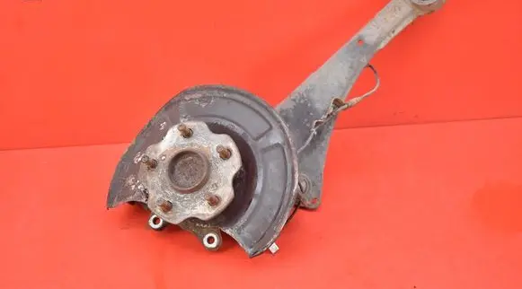 Toyota Avensis Verso Front wheel hub spindle knuckle