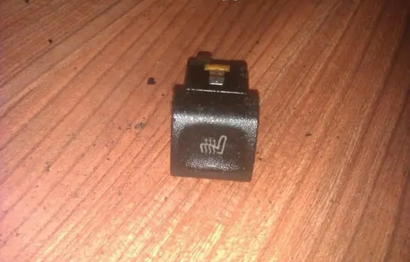 Opel Omega B1 Seat heating switch 90494416