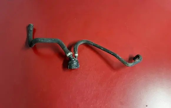 BMW i3 Engine coolant pipe/hose 8611671 17128611671