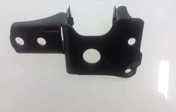 Lexus CT 200H Bracket in trunk/boot 