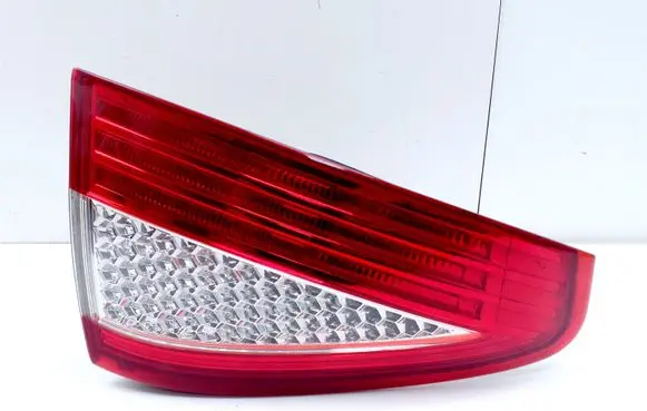 Ford Mondeo MK IV Rear/tail lights 7S7113405A