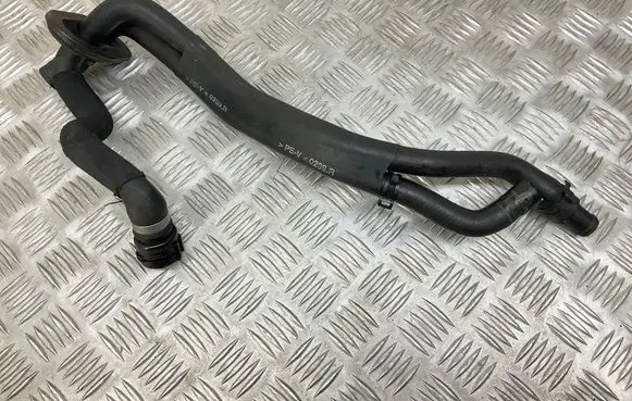Audi A7 S7 4G Engine coolant pipe/hose 4G0122293B