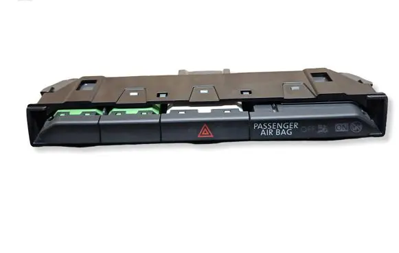 Volkswagen PASSAT B8 Hazard light switch 3G2853769A