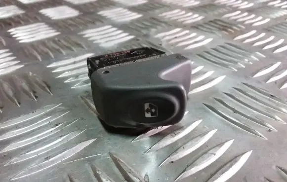 Renault Scenic I Electric window control switch 432963K