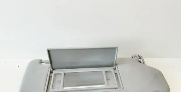 Toyota Avensis T250 Sun visor