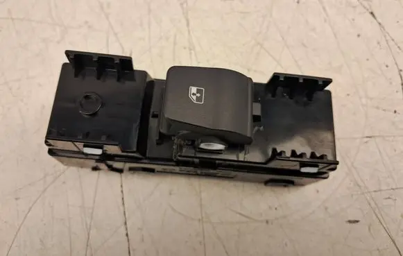 Hyundai i30 Electric window control switch 93581G3010 2105110000634