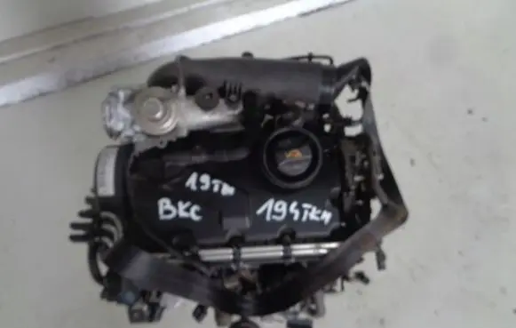 Volkswagen PASSAT B6 Engine BKC