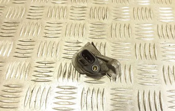 Camshaft position sensor