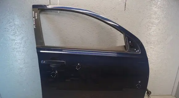 Nissan Qashqai Front door