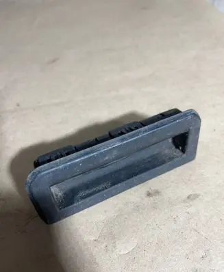 Skoda Fabia Mk3 (NJ) Tailgate/trunk/boot exterior handle 6V0827566