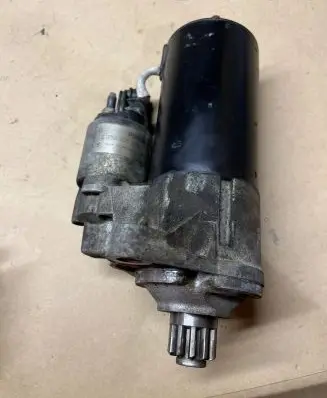 Audi A3 S3 8P Starter motor 2339305339