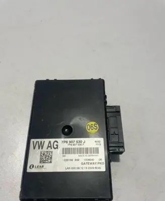 Volkswagen Touareg II Gateway control module 7P6907530J 7P6907530F 1206040