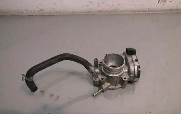 KIA Venga Throttle valve