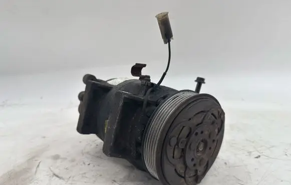 Volvo S60 Air conditioning (A/C) compressor (pump)