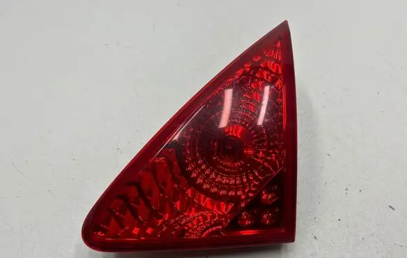 Peugeot 3008 I Tailgate rear/tail lights 26030204 9683460980